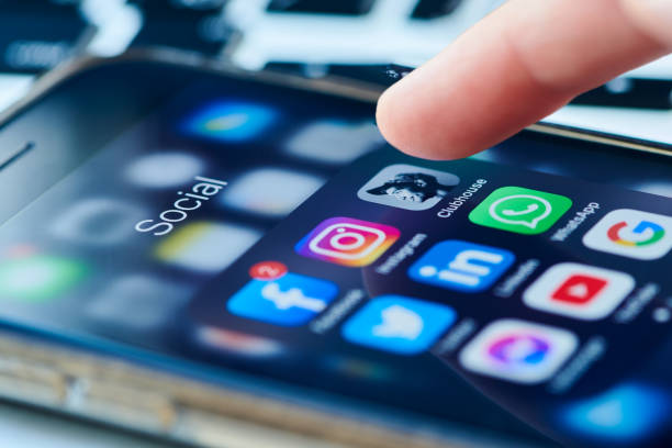 Social Media Marketing for CBT Therapists 1 Social Media Marketing for CBT Therapists